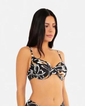 Bikini Blossom de Carey